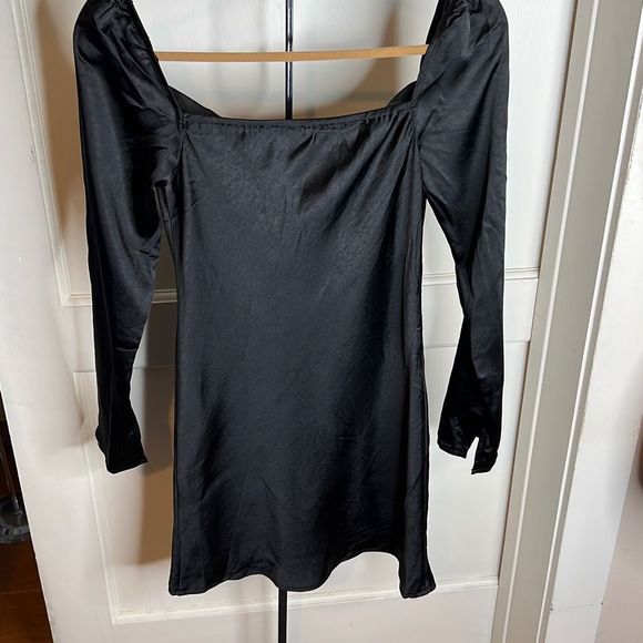 Princess Polly STAR POWER MINI DRESS BLACK Size 2 Nwot - Picture 7 of 9